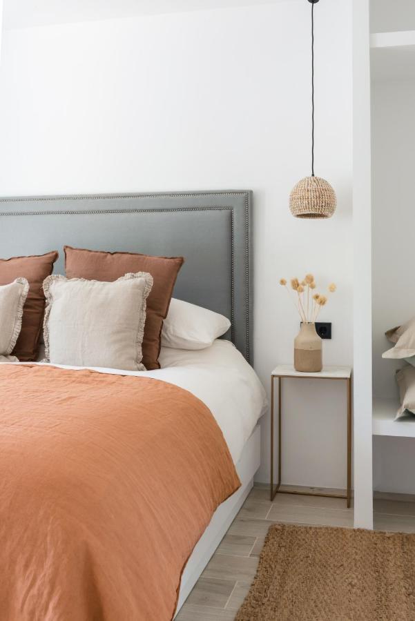 The Olive Boutique Suites & Spa Кала Лонга Екстериор снимка