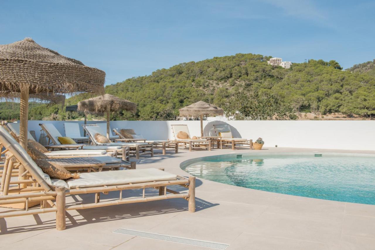 The Olive Boutique Suites & Spa Кала Лонга Екстериор снимка