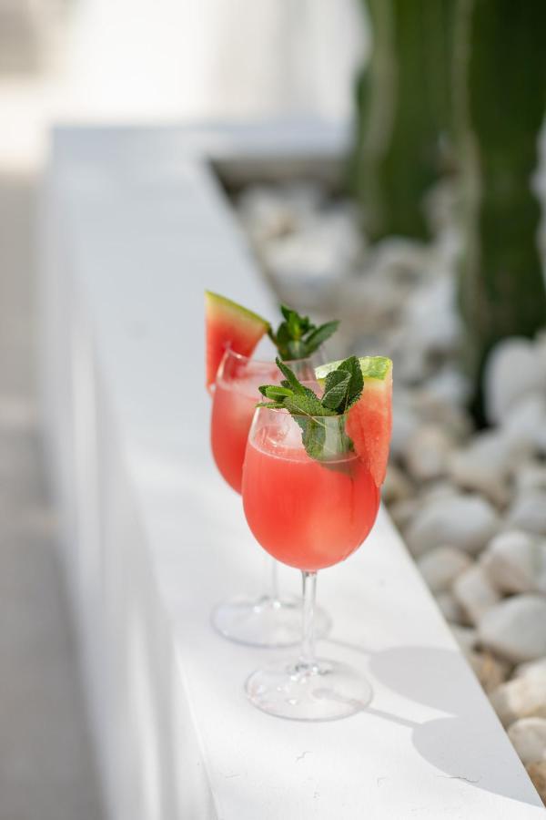 The Olive Boutique Suites & Spa Кала Лонга Екстериор снимка